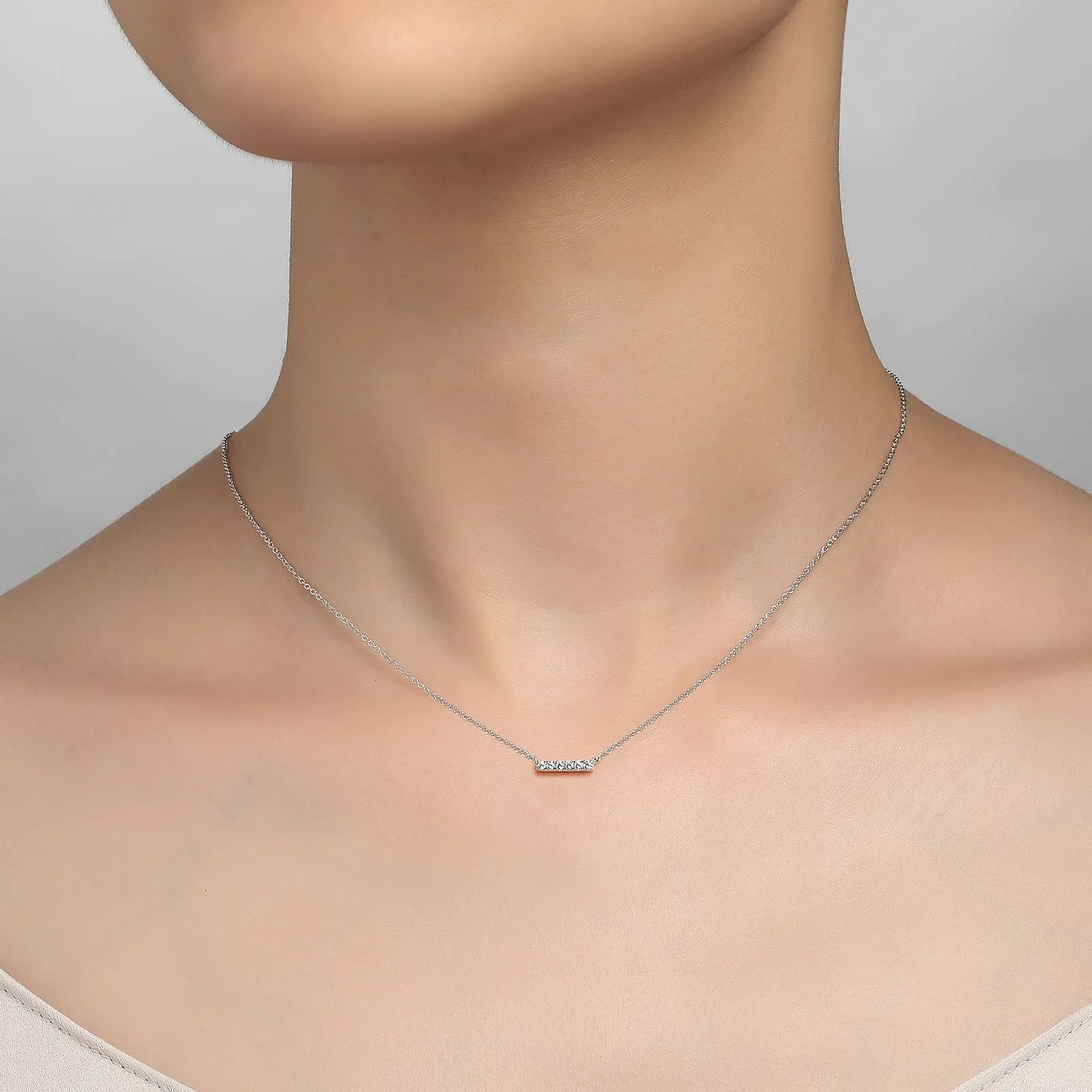 0.09 CTW Dainty Bar Necklace N0096CLP18