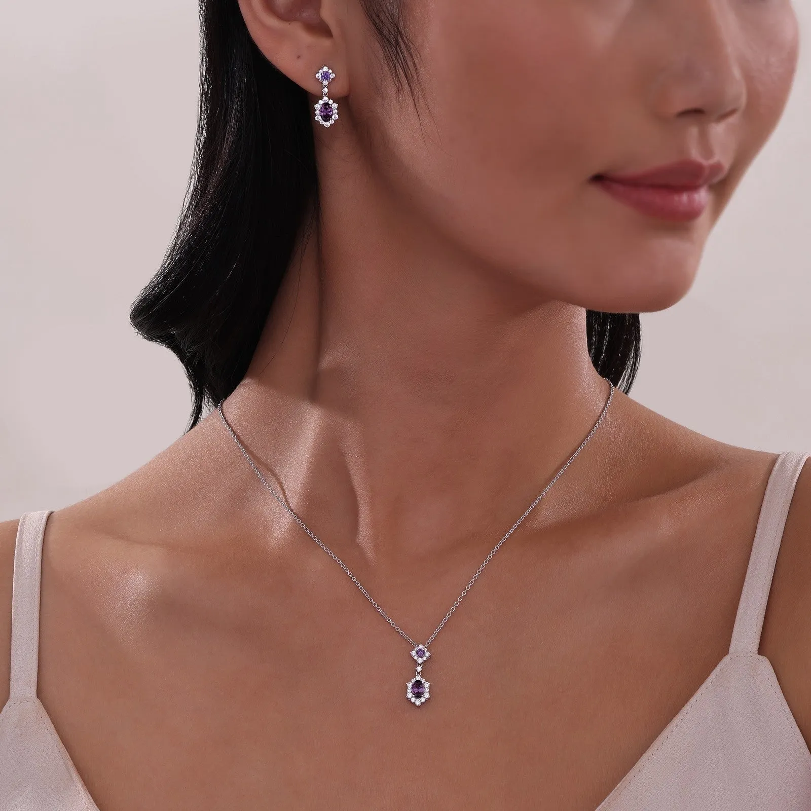 1.02 CTW Oval Halo Necklace N0322CTG20