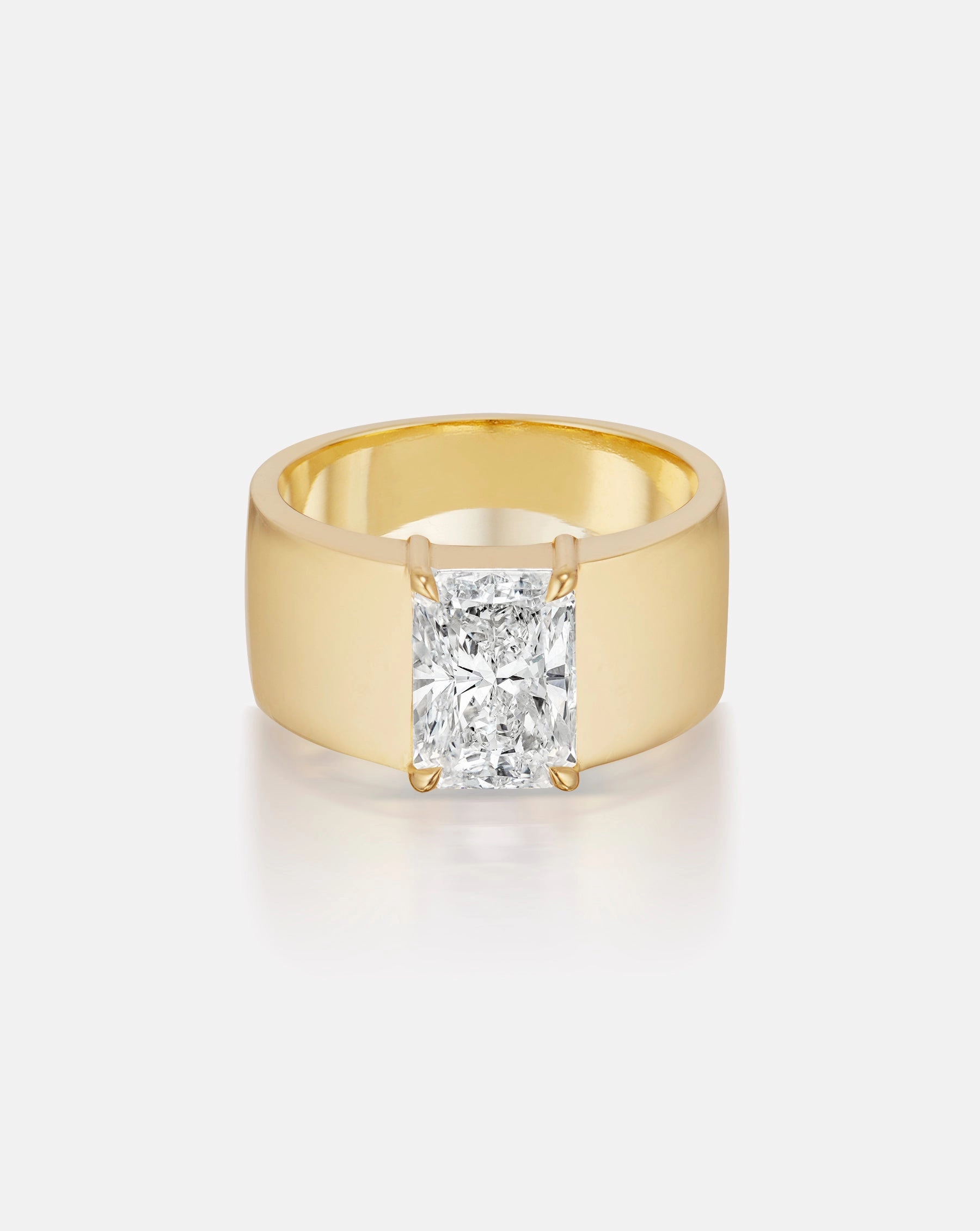 2.05 Radiant Lab Diamond in Keystone Cigar Band