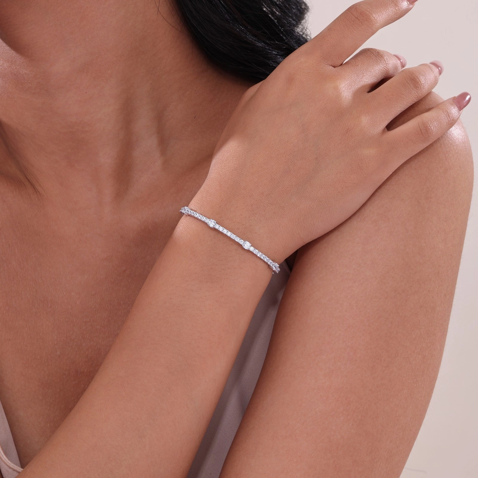 3.25 CTW Station Flexible Tennis Bracelet B0196CLP68