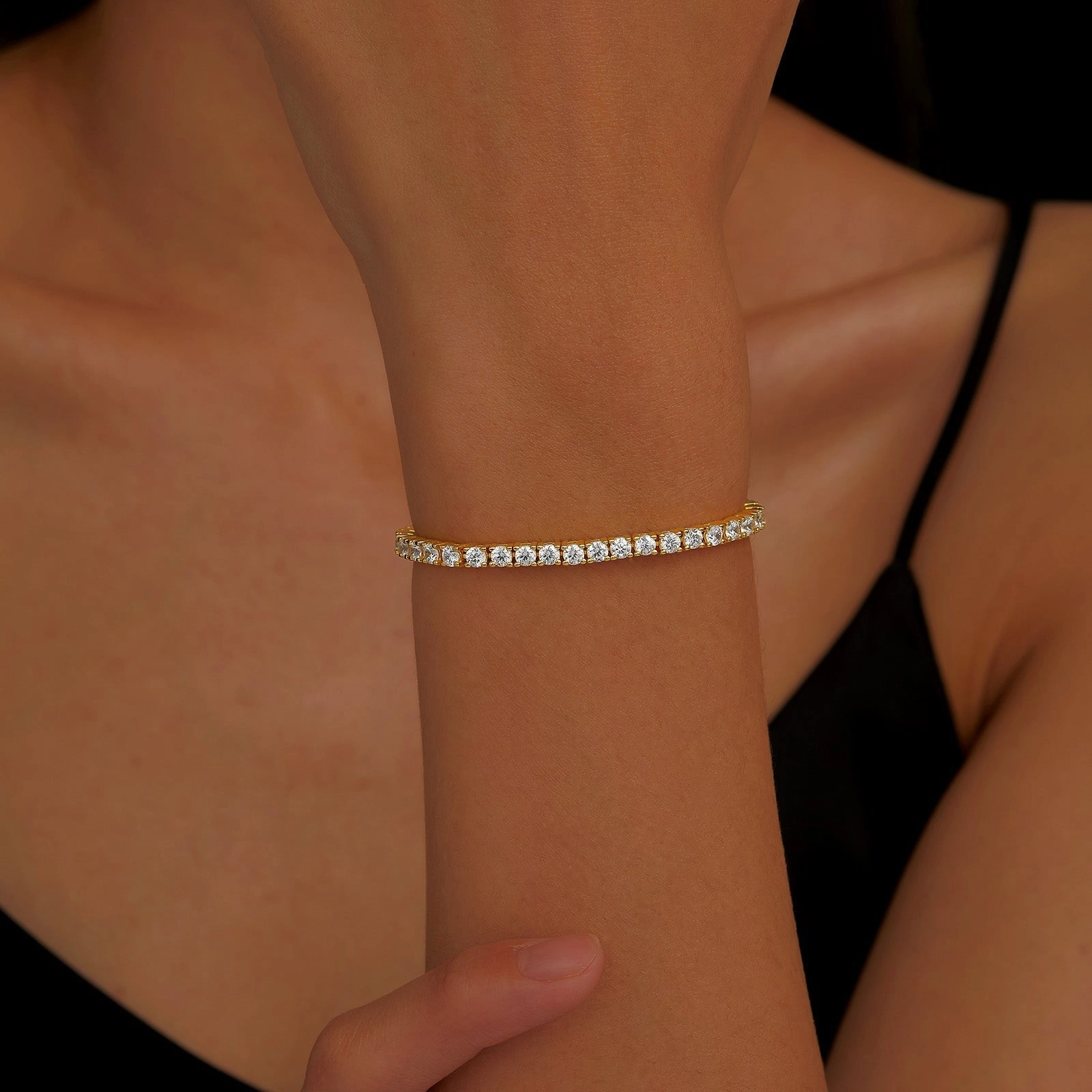 5.50 CTW Classic Tennis Bracelet B2001CLG70