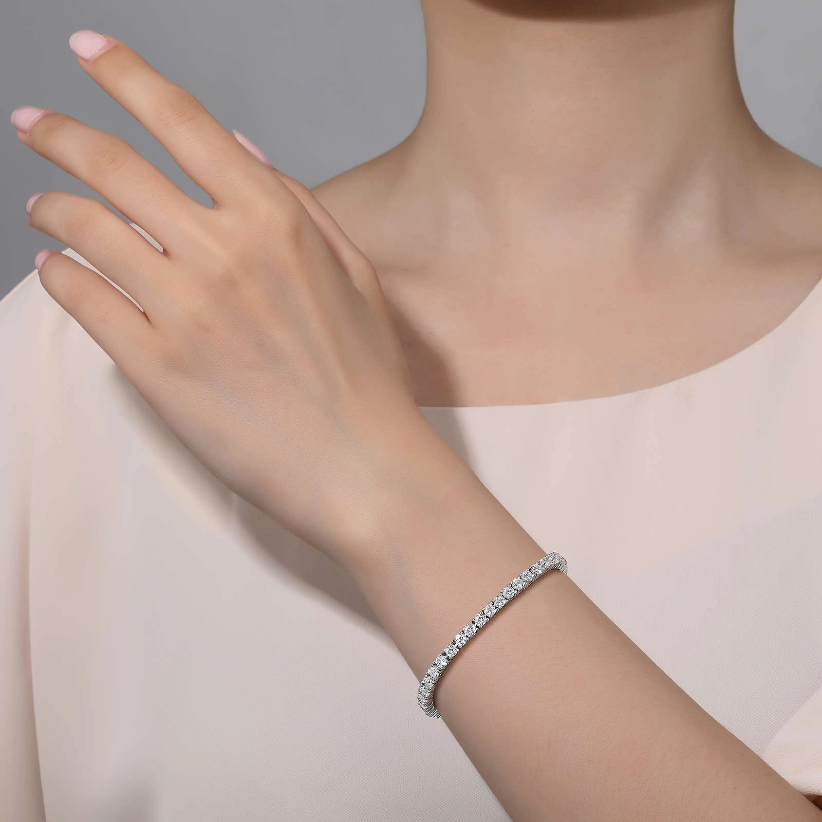 7.65 CTW Classic Tennis Bracelet B3003CLP67