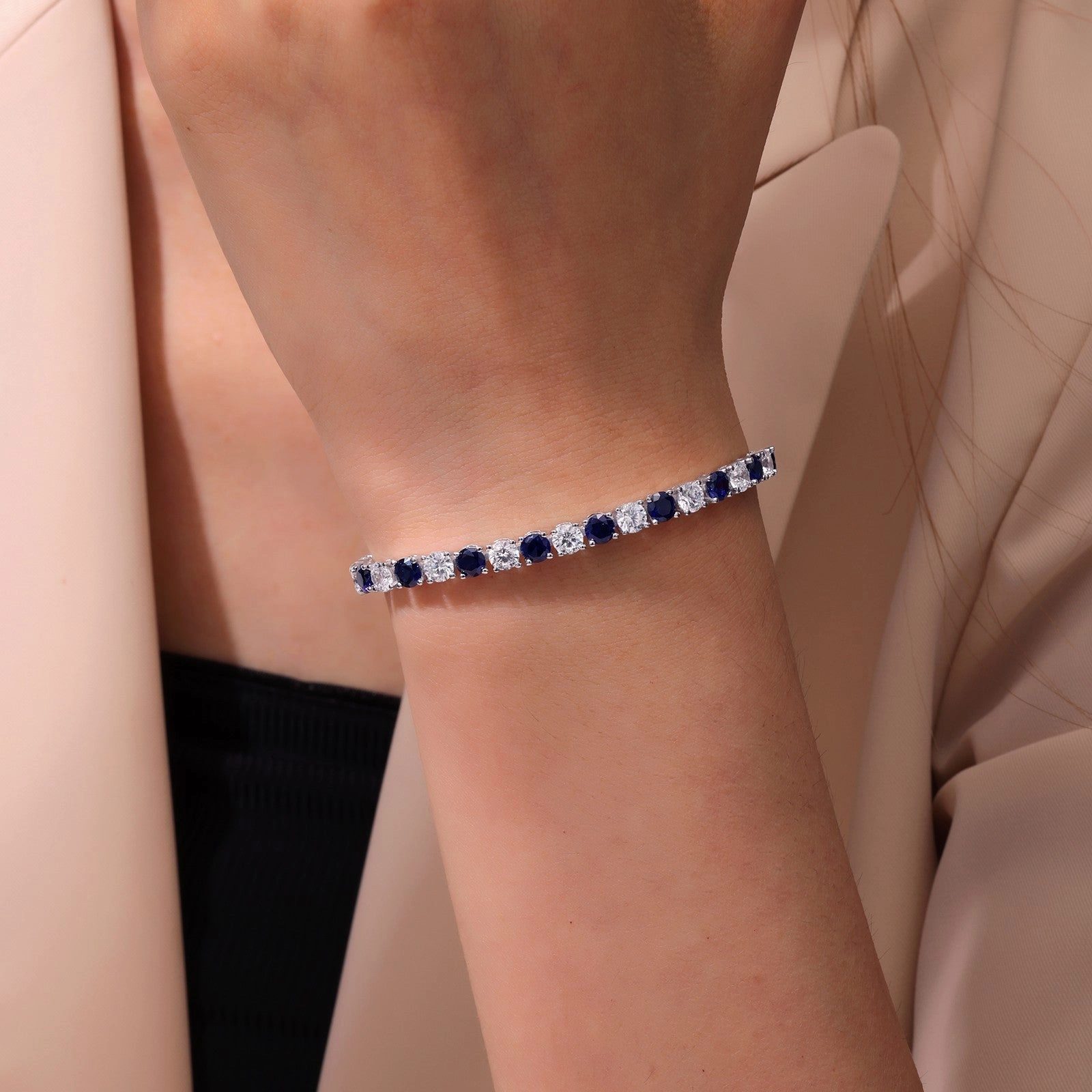 Classic Tennis Bracelet B0176CLP65