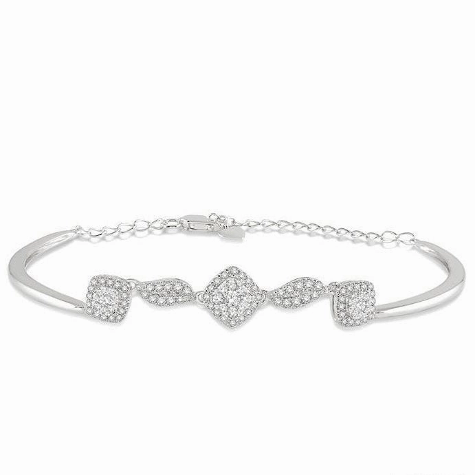 Cushion Shape Halo Lovebright Diamond Chain Bracelet