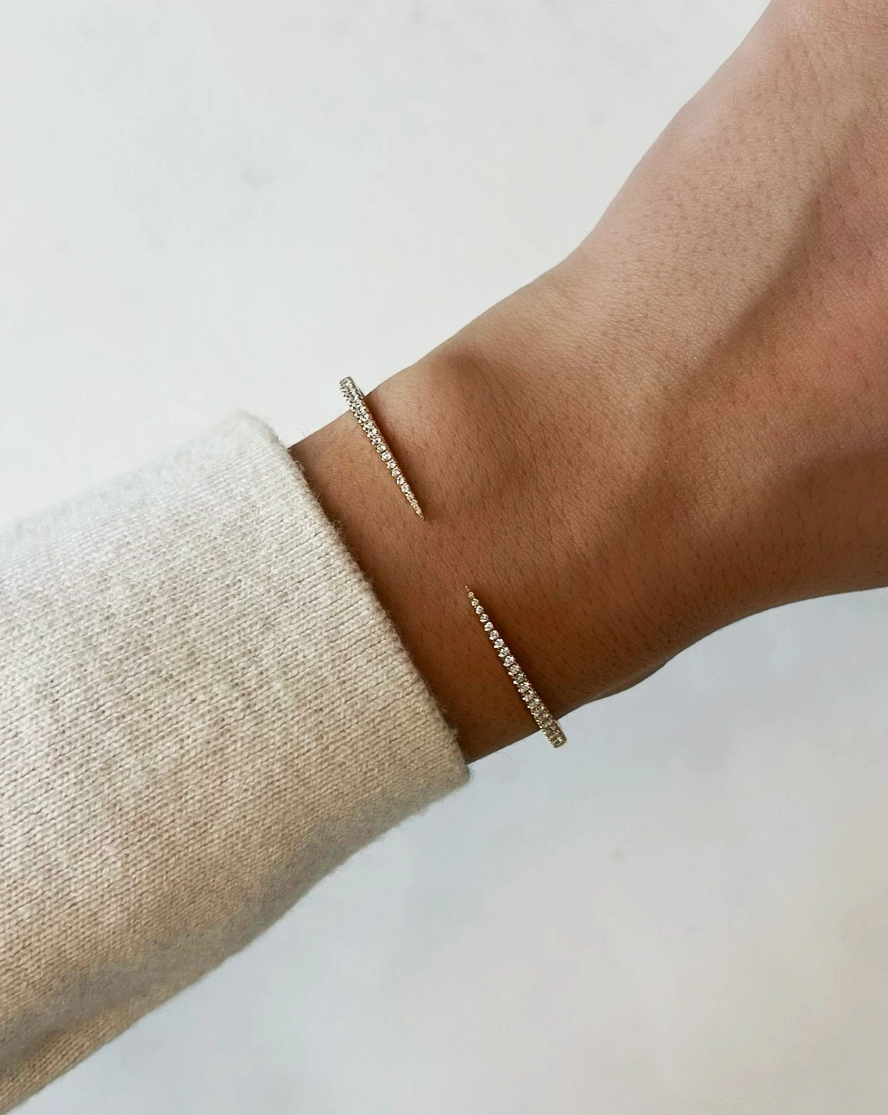 Diamond Claw Cuff