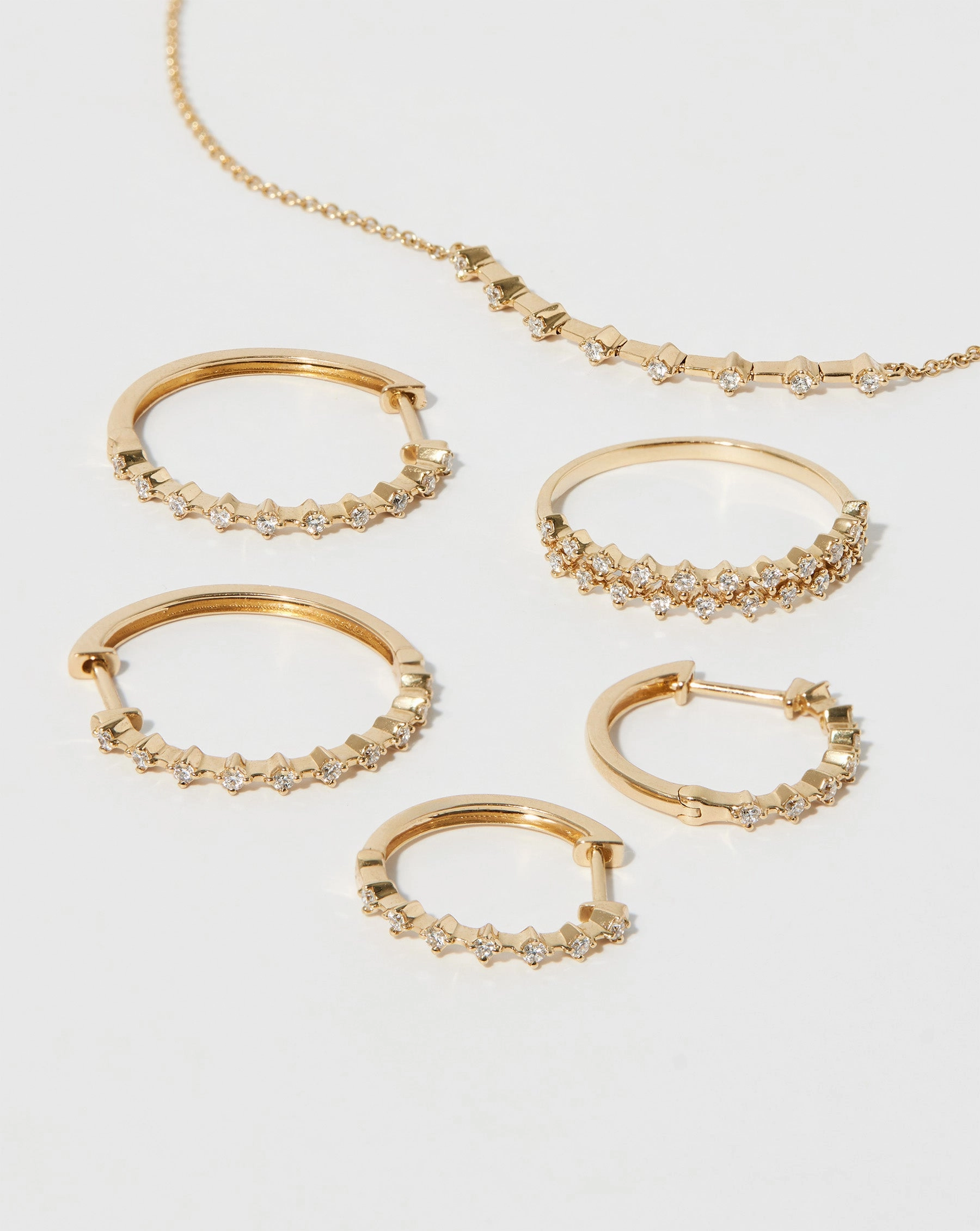 Diamond Station Double Row Ring