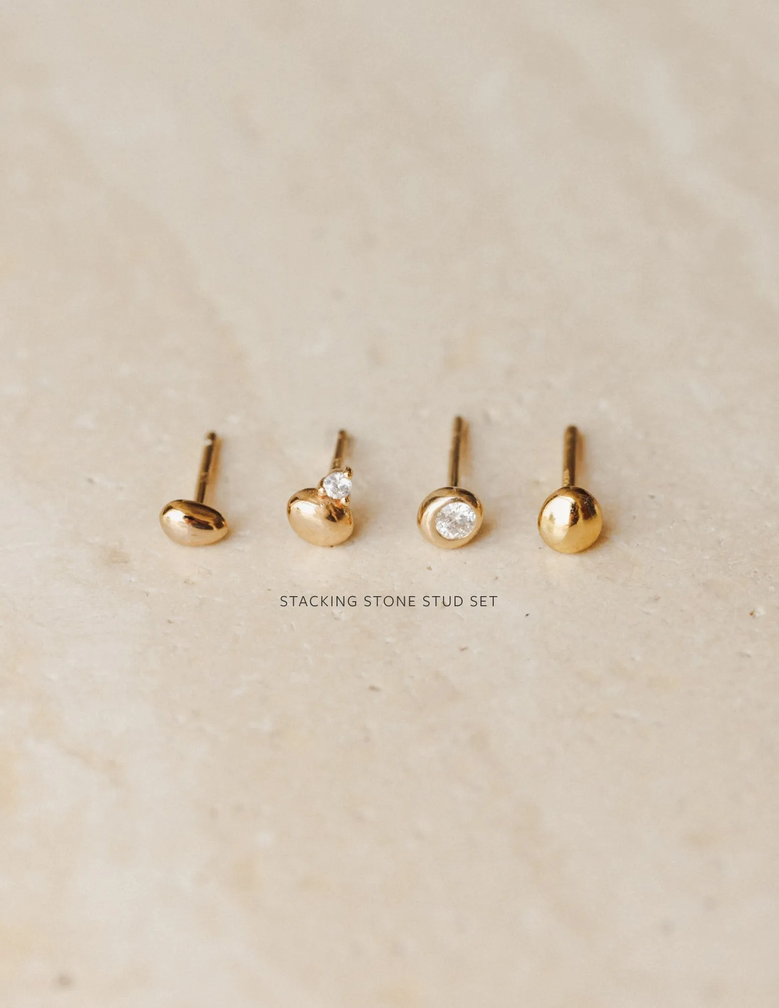Gleaming Pebble Studs
