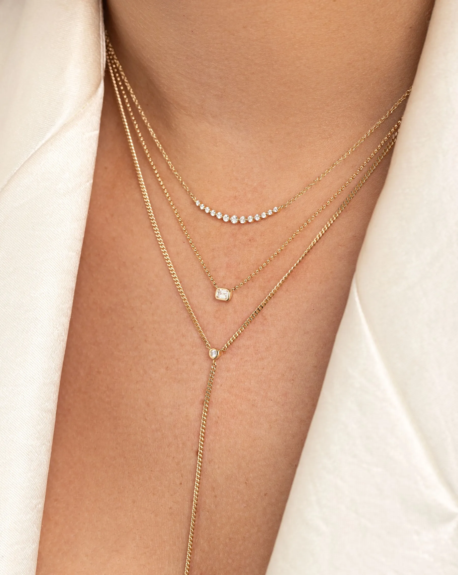 Graduated Single Prong Diamond Necklace