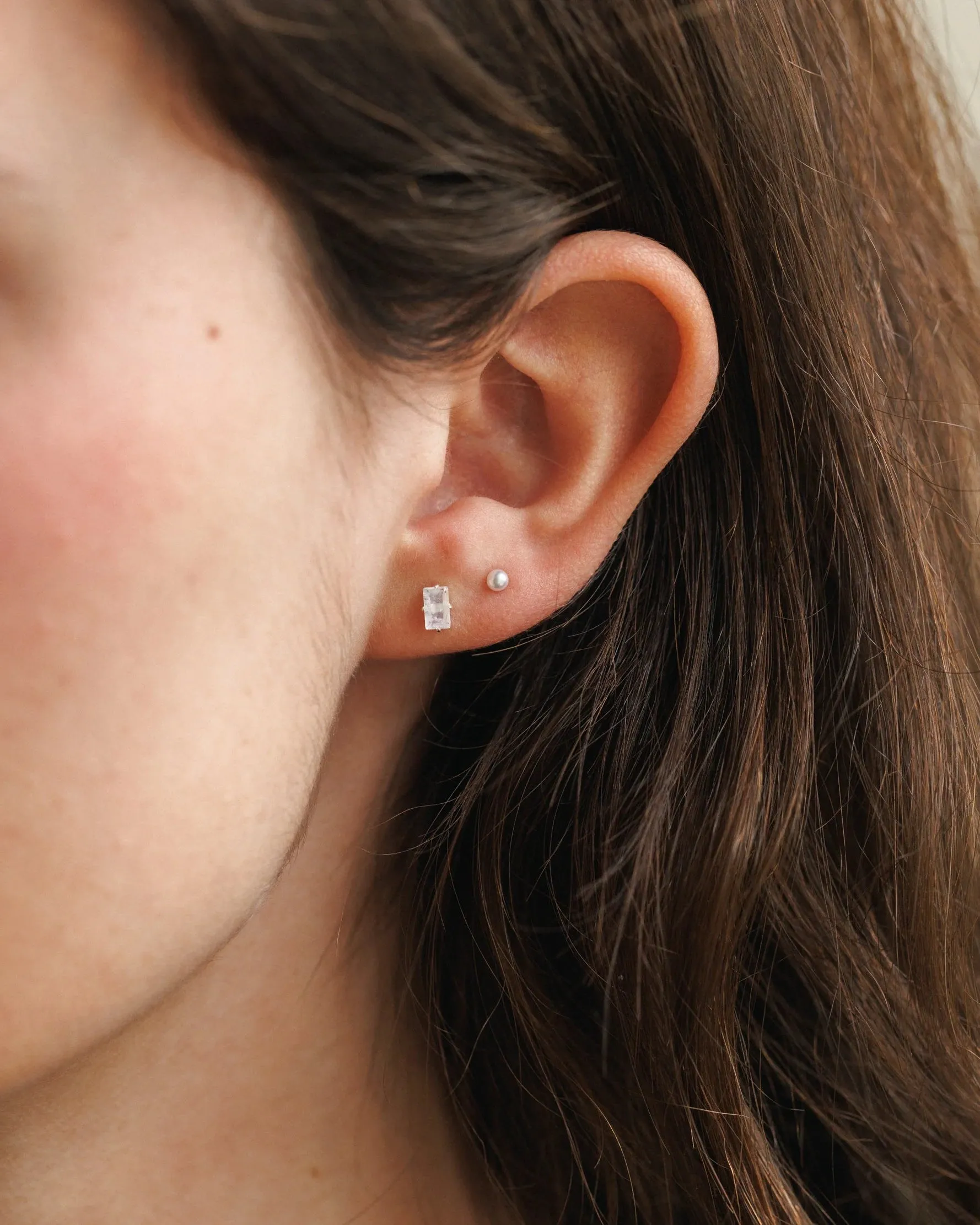 Grand Baguette Studs