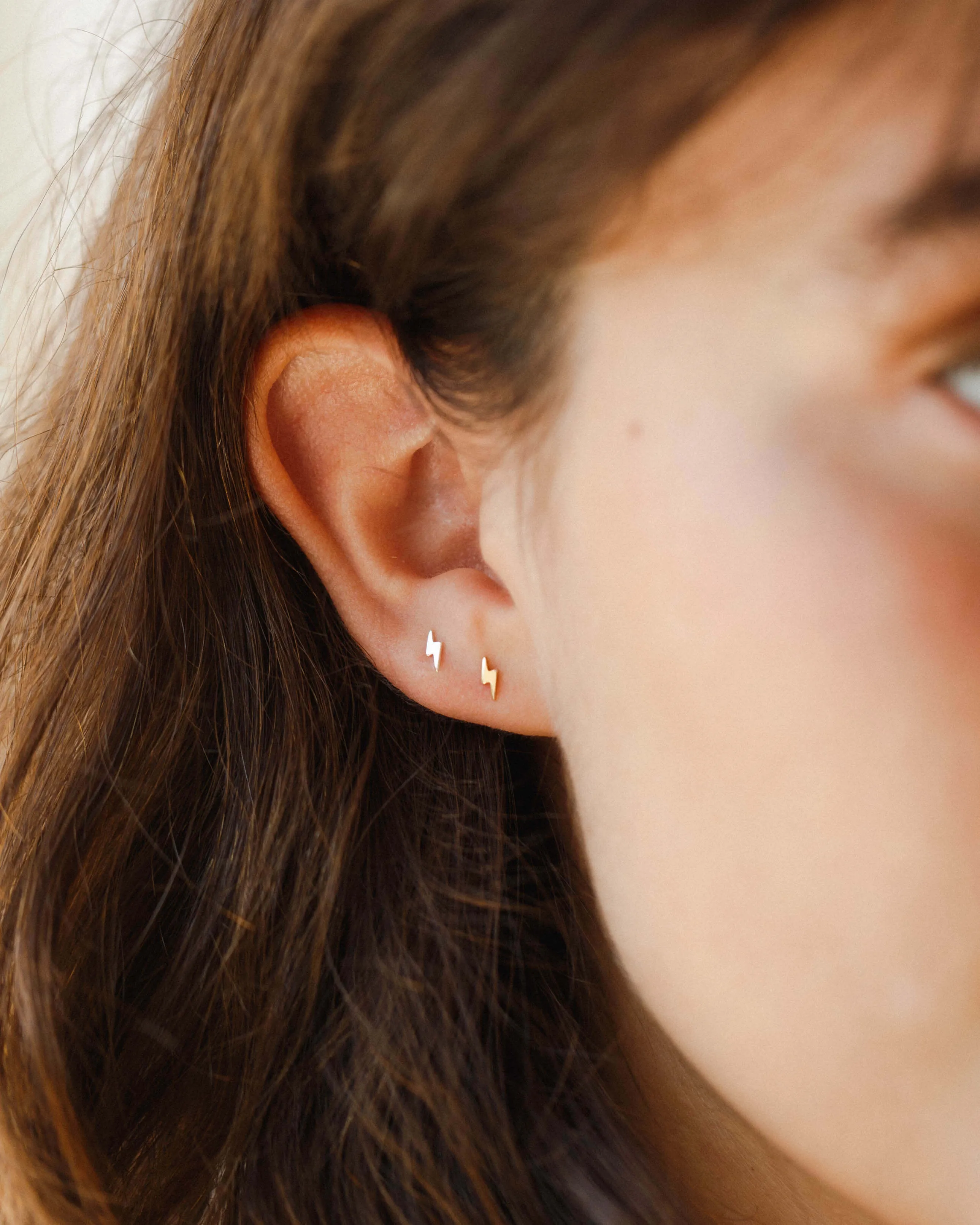 High Voltage Studs
