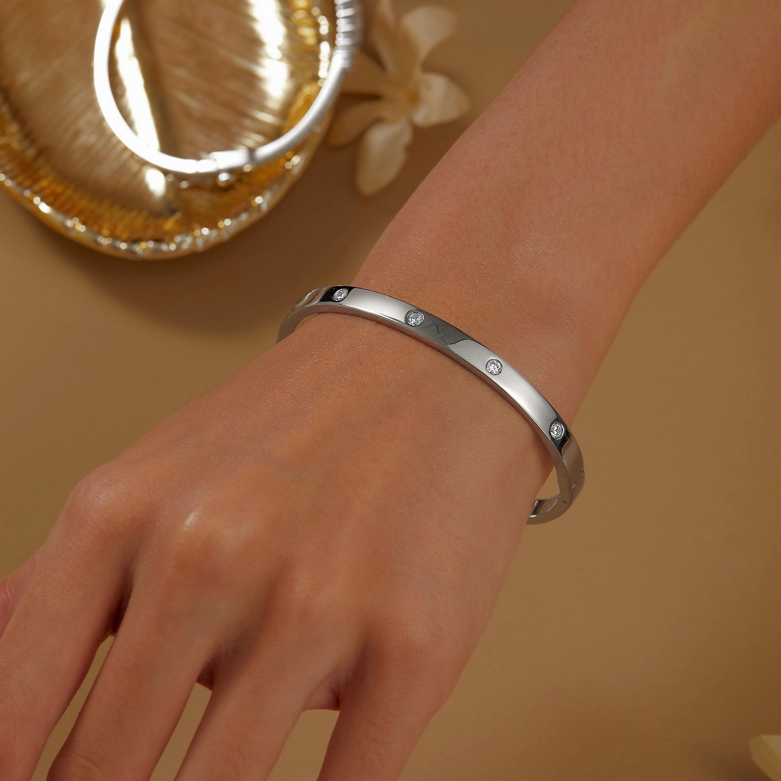 High Polish Bangle Bracelet B0177CLP65