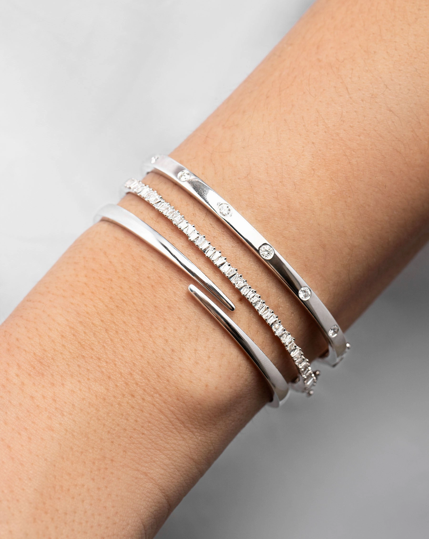 Inlay Diamond Bangle