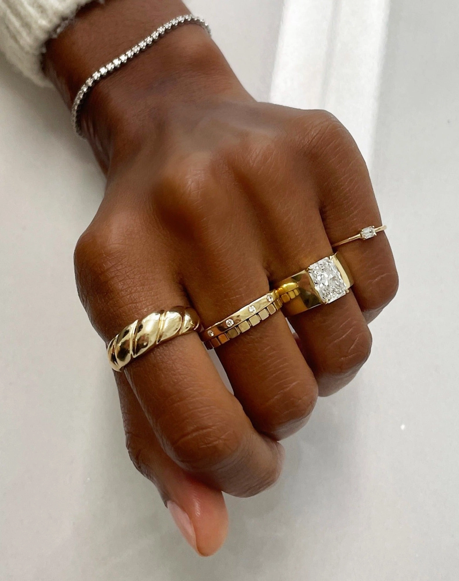 Inlay Diamond Ring