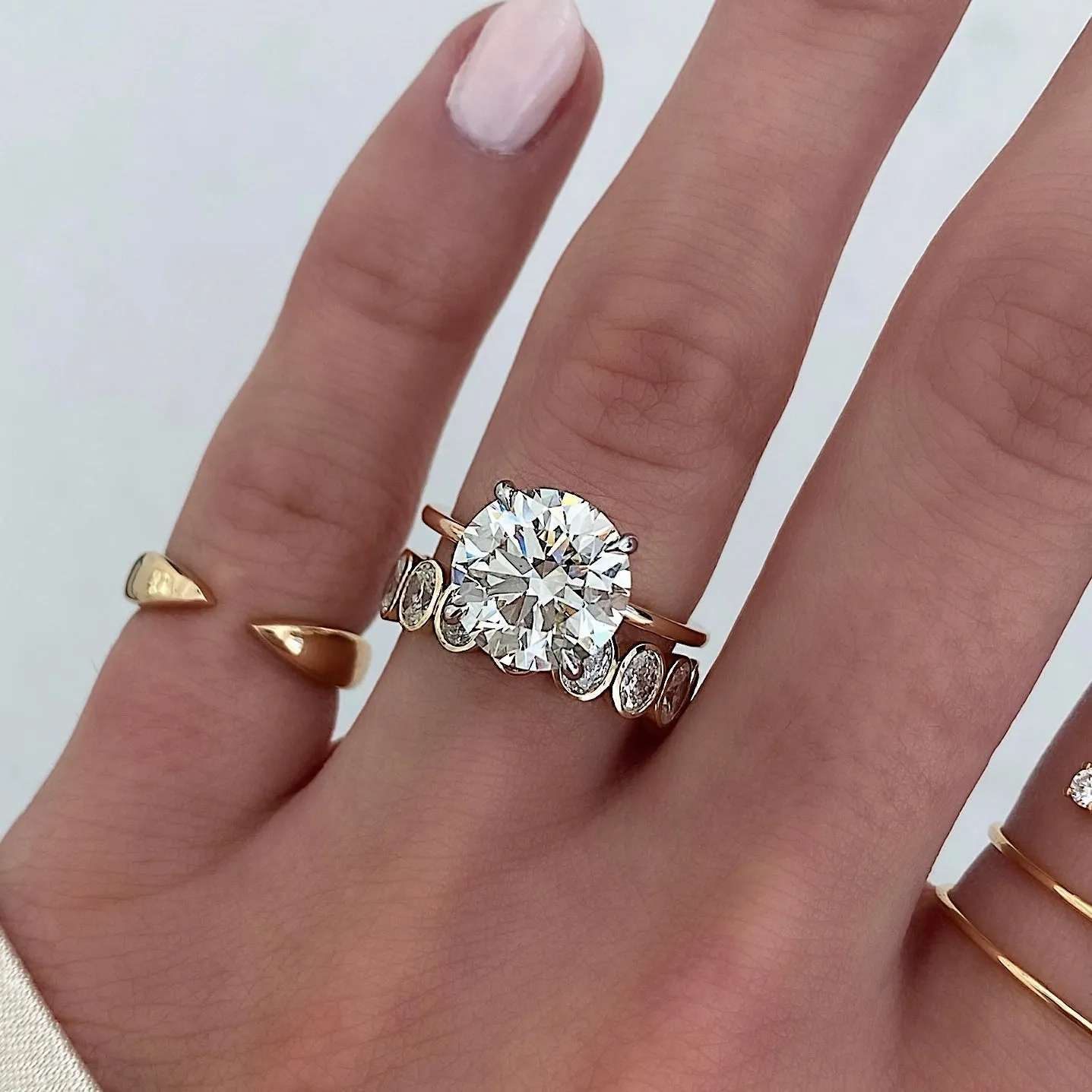 Lab Diamond Oval Bezel Eternity Band
