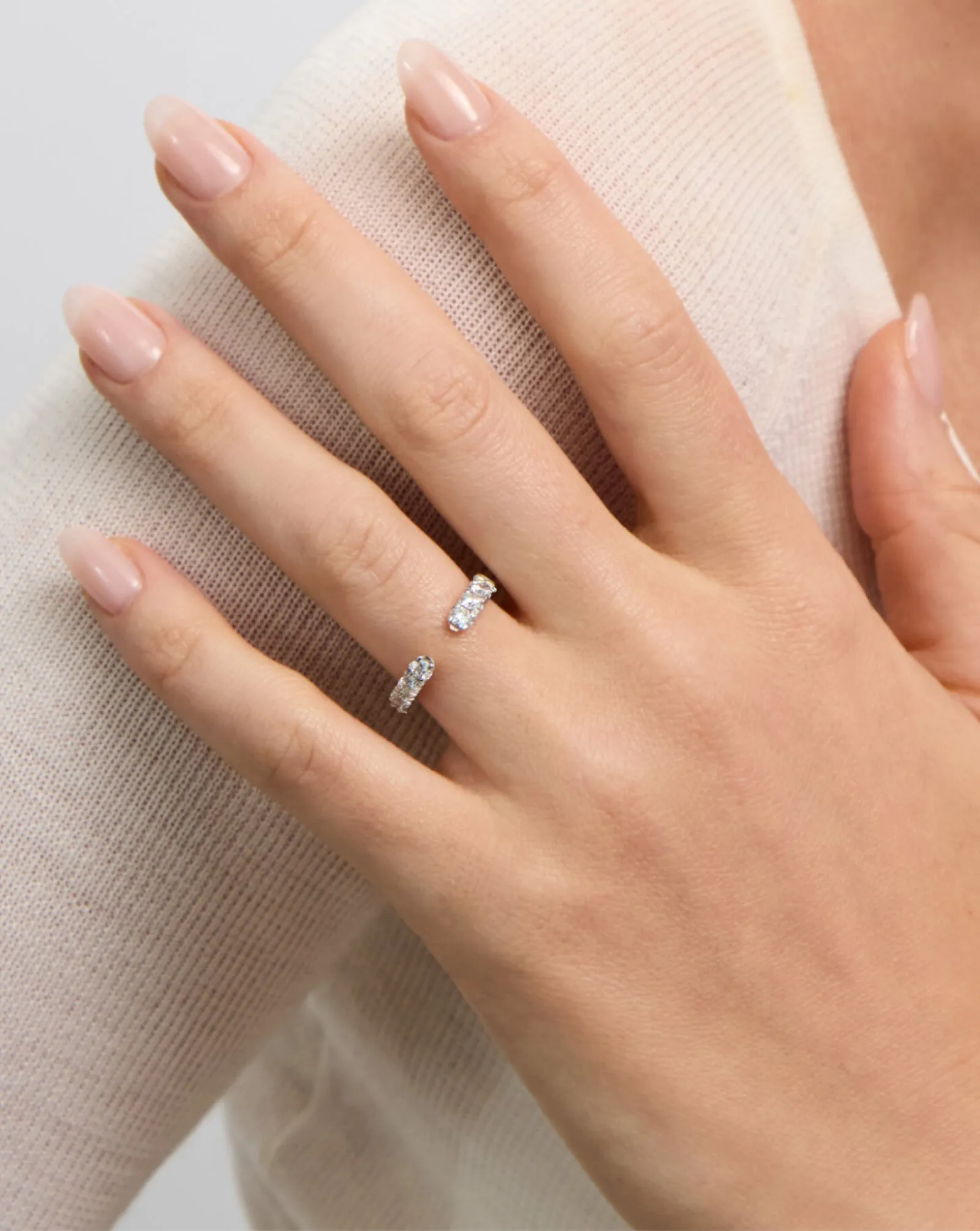 Open Diamond Band