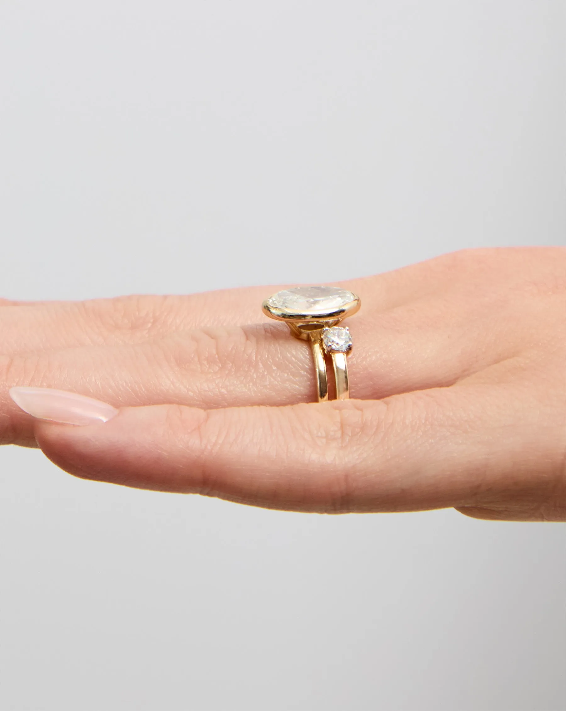 Open Round Diamond Band