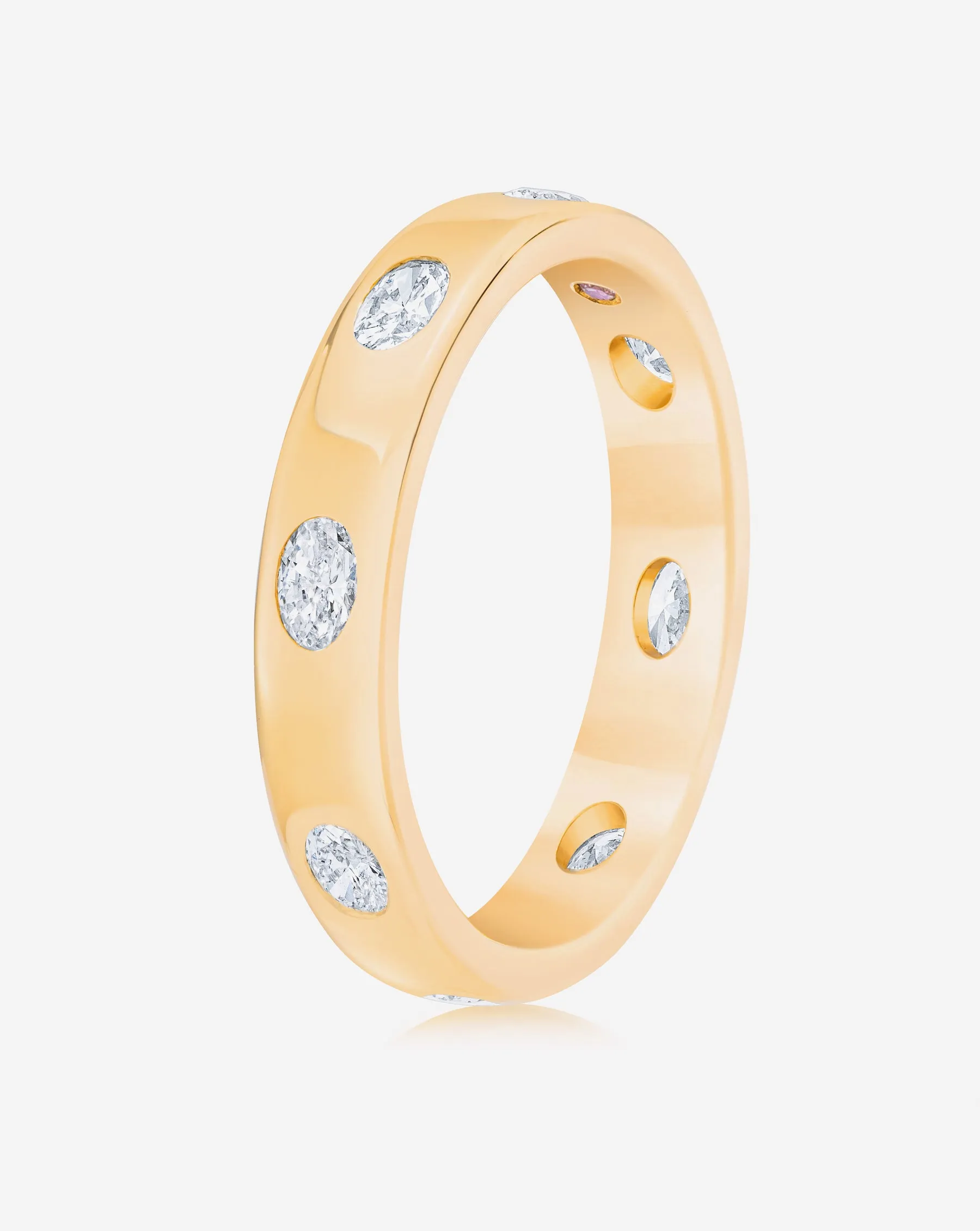 Oval Luxe Inlay Eternity Band