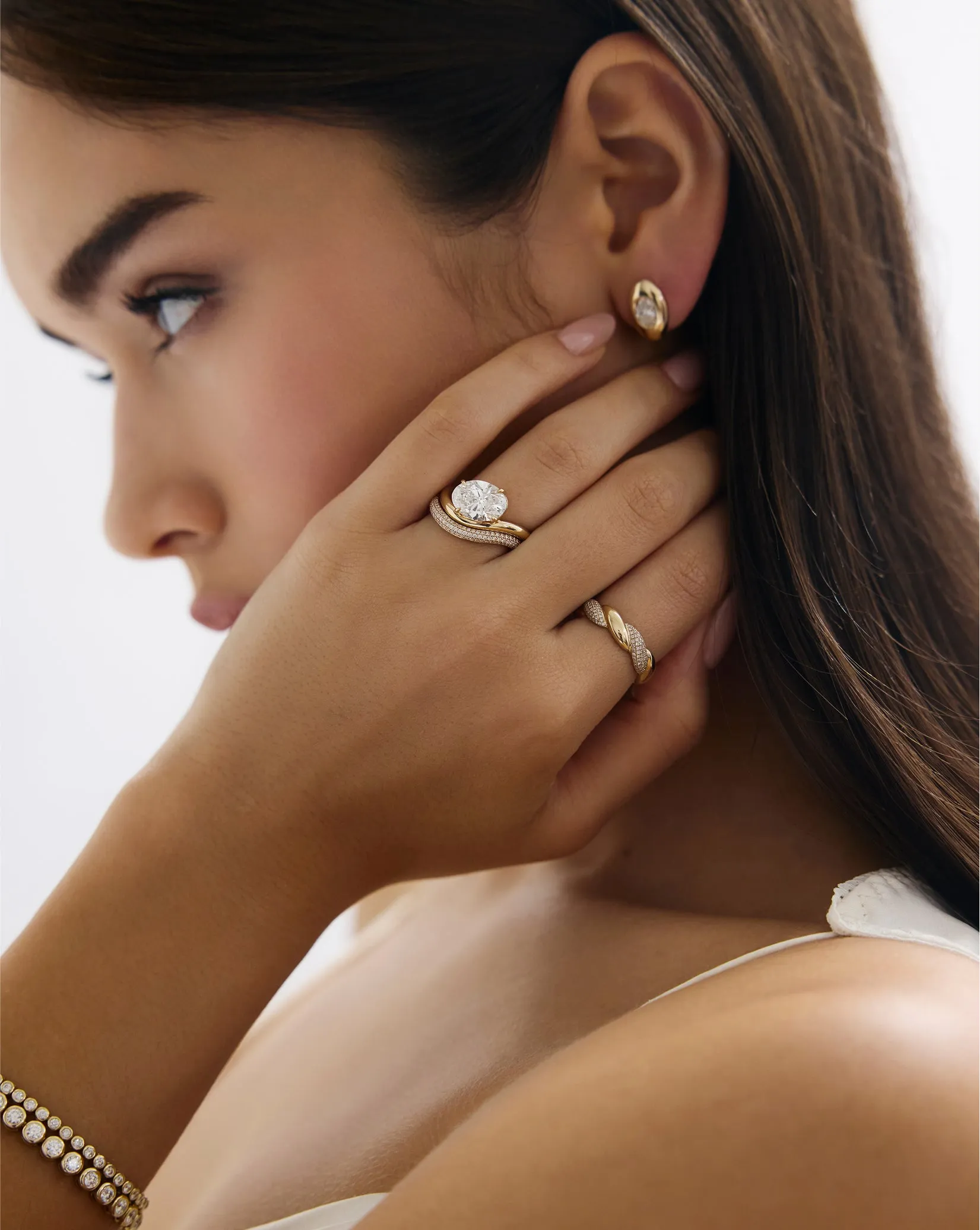Pav Wave Wedding Band