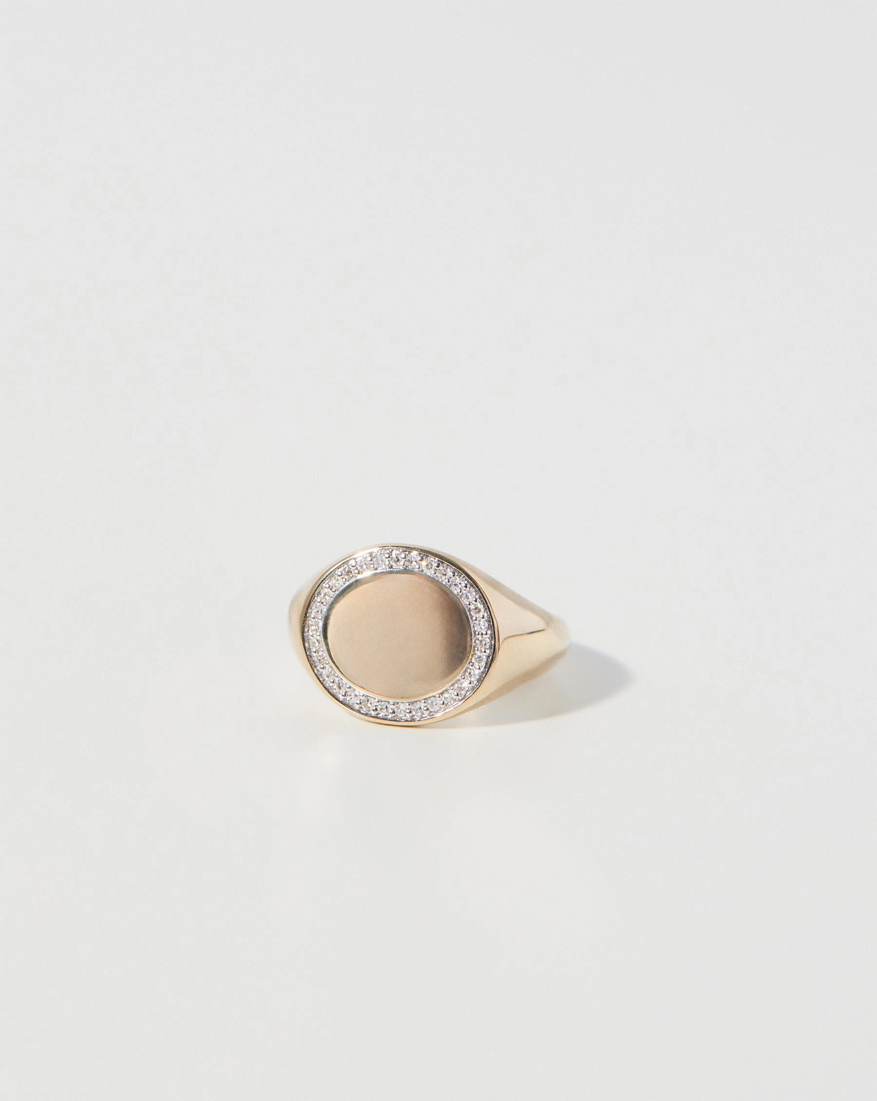 Pav Diamond Border Signet Ring