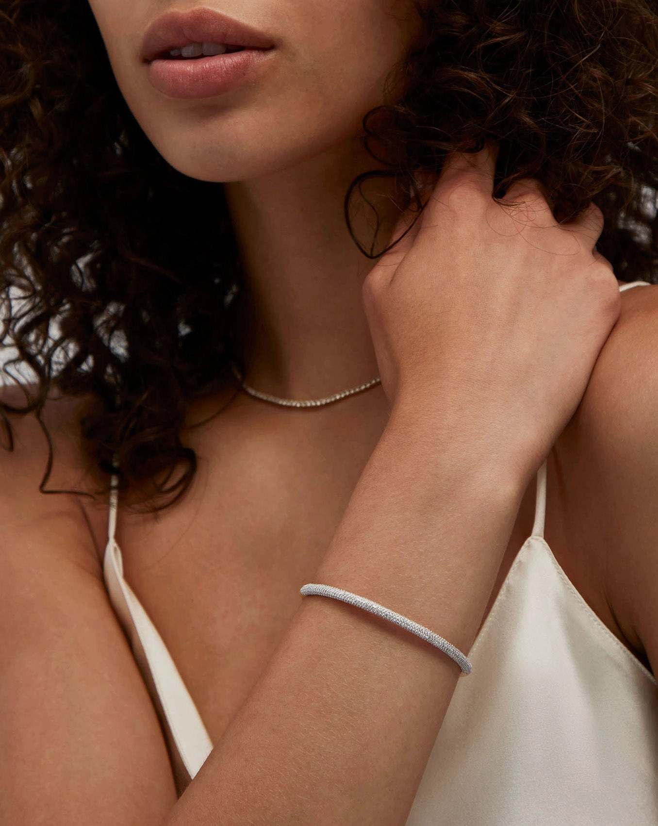 Pav Diamond Stackable Gold Cloud Bangle