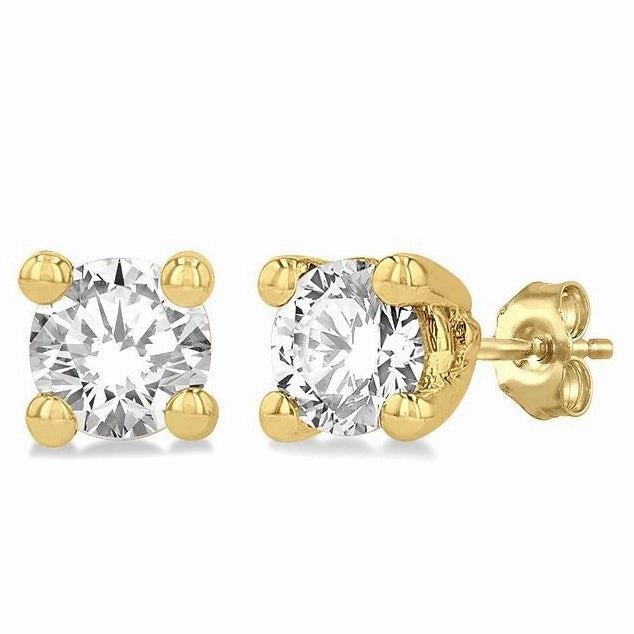 Round Shape Diamond Stud Earrings