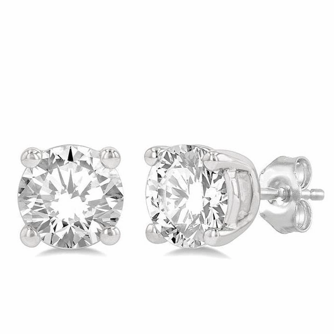 Round Shape Diamond Stud Earrings