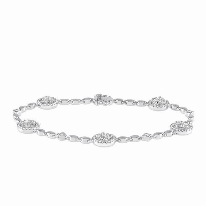 Round Shape Halo Diamond Bracelet