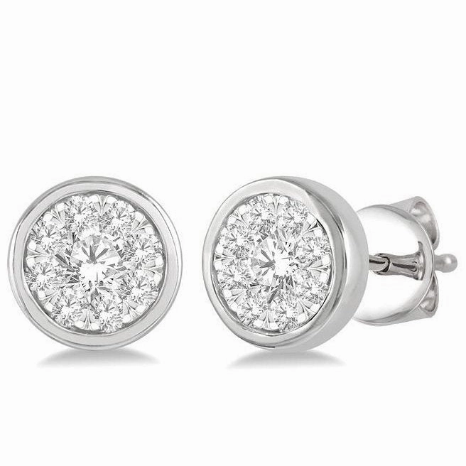 Round Shape Lovebright Essential Diamond Stud Earrings