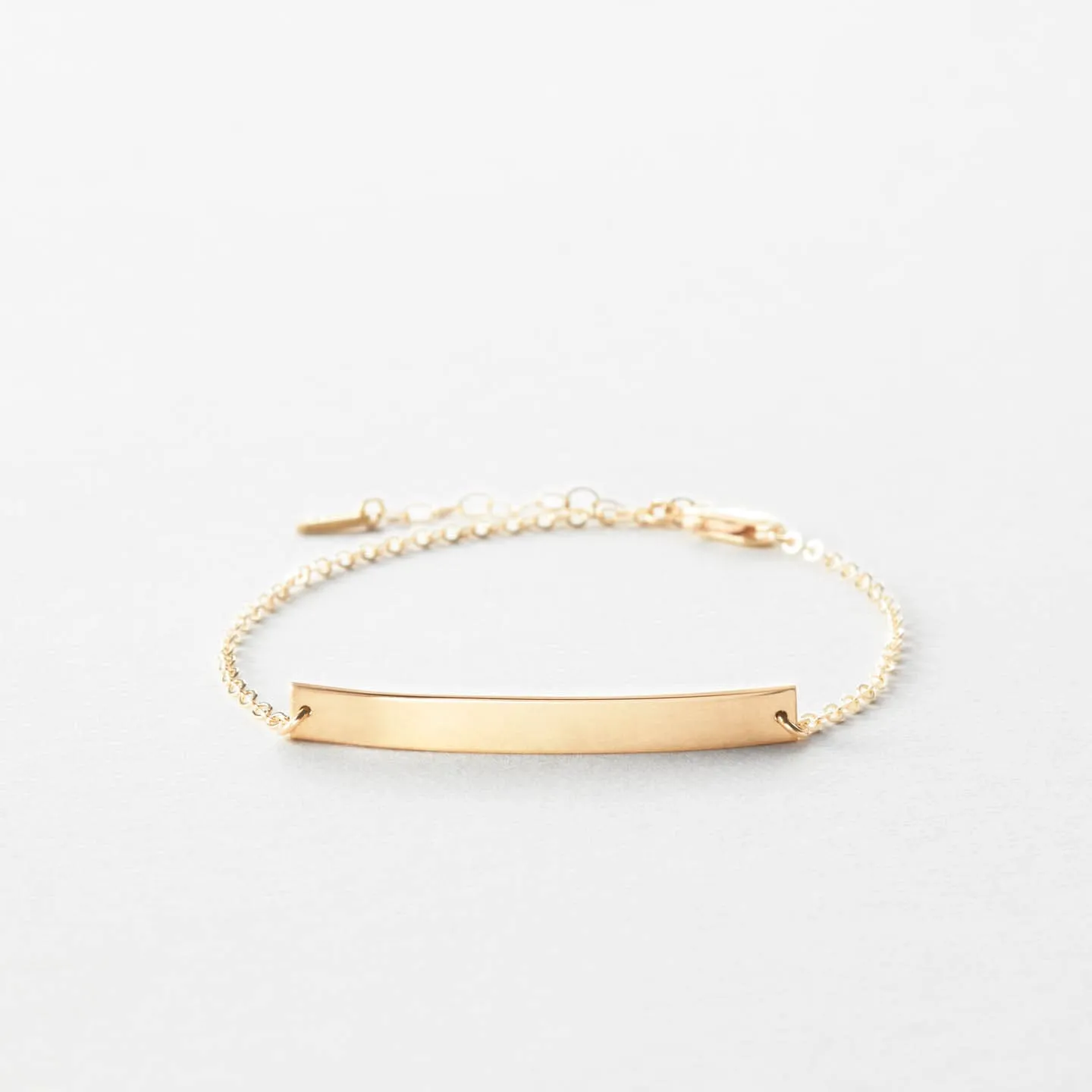 Serra Bar Bracelet