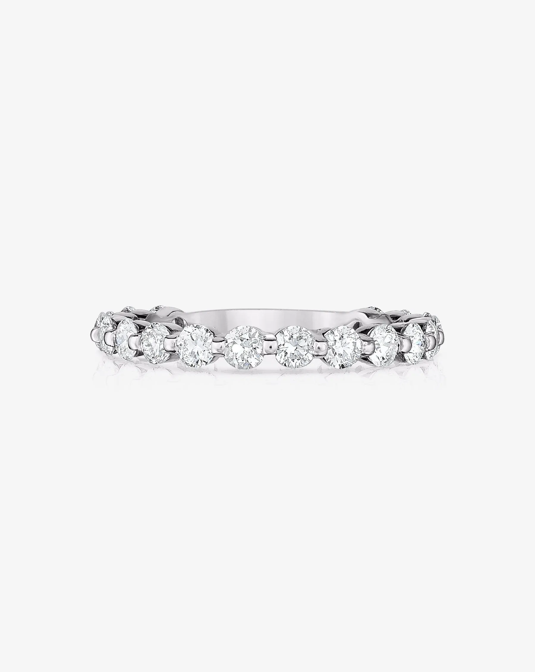 Single Prong 3/4 Lab Diamond Band