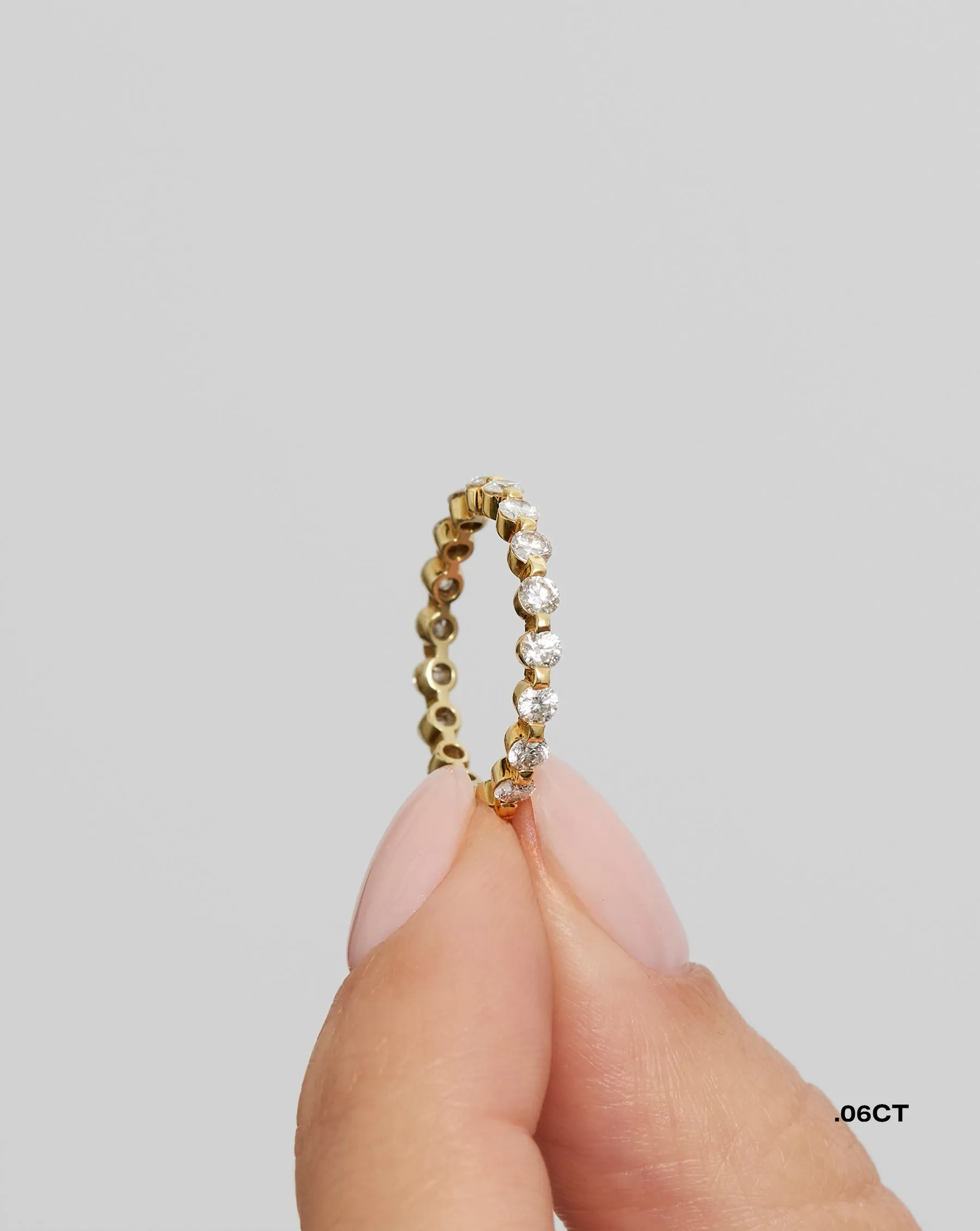 Single Prong Eternity Band