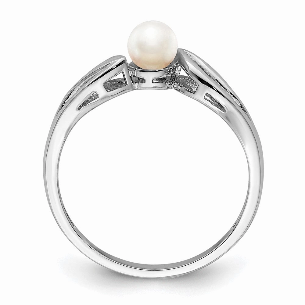 Sterling Silver Rhodium-plated FW Cultured Pearl Ring
