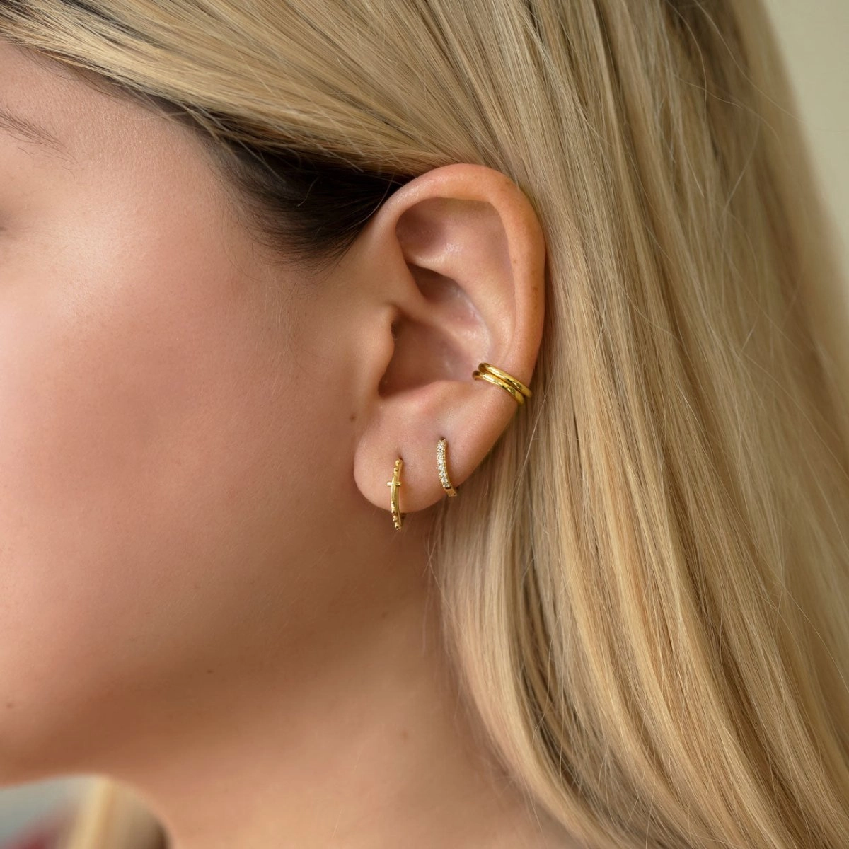 Thin Pav Huggie Hoops