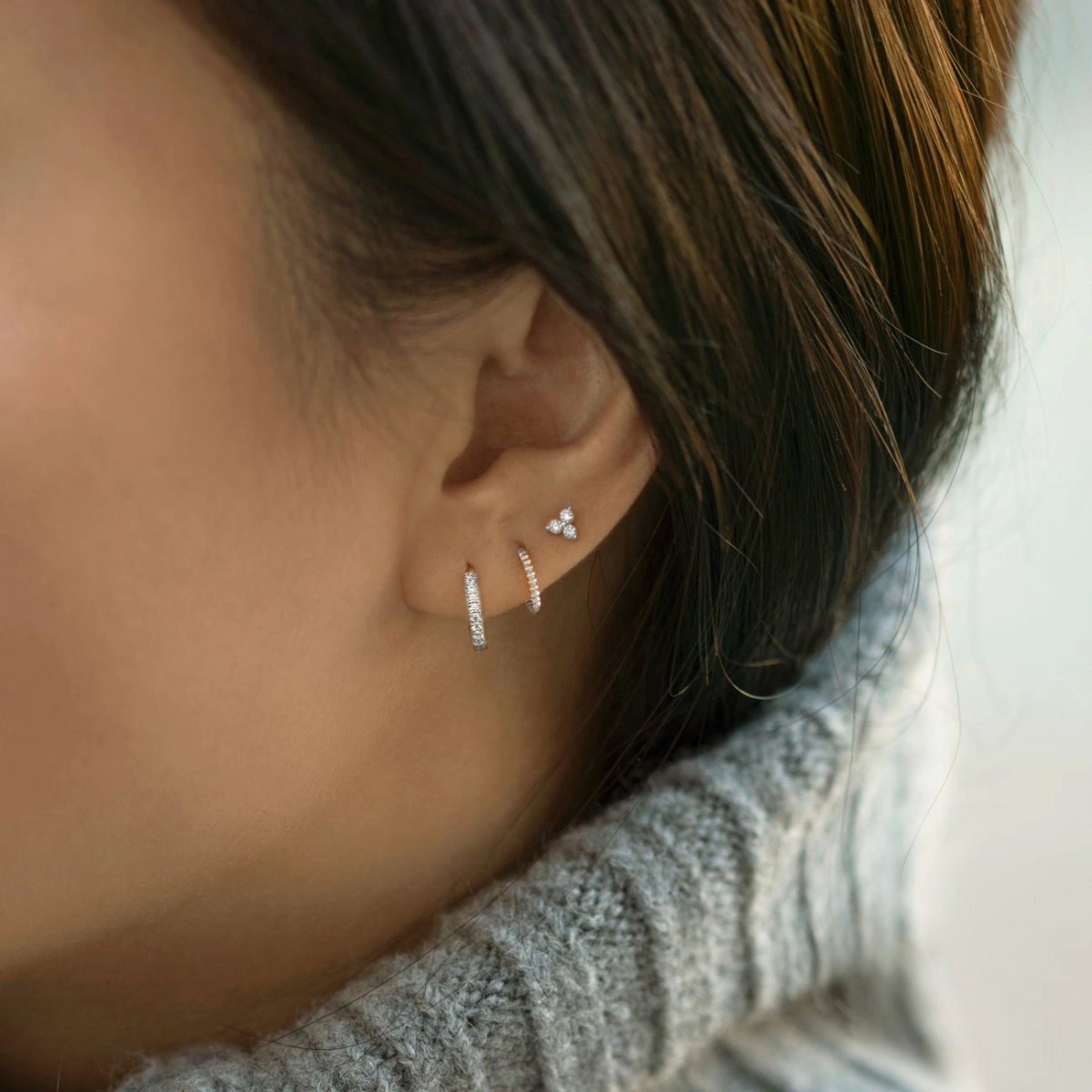 Thin Pav Huggie Hoops