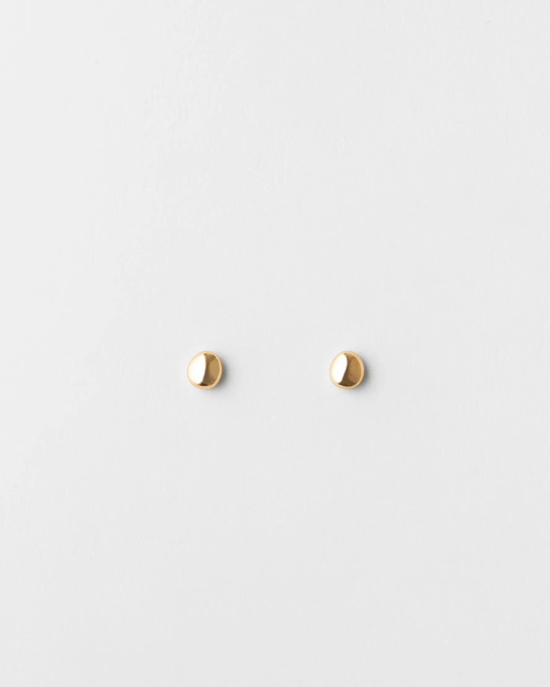 Tiny Pebble Studs
