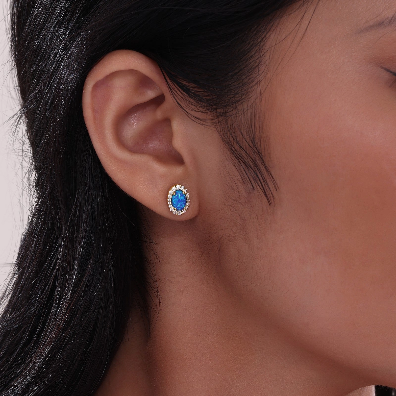 Vintage Inspired Oval Stud Earrings E0323BOG00
