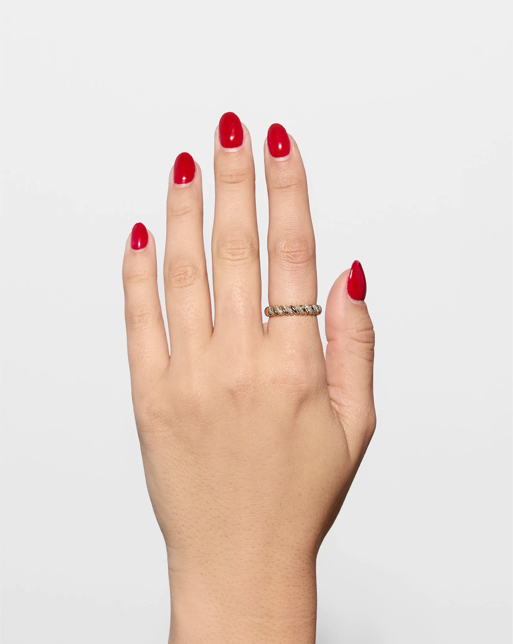 Wavy Diamond Ring